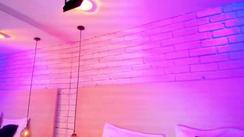 Nikky Dean online show from 09-22-25, 03:30