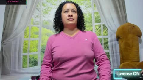 Snapshot of nikol32__ chatting on 06-06-26, 11:48 dayan online show from 06-06-26, 11:48