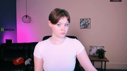 Snapshot of nikol_kitt chatting on 12-30-24, 07:21 Little Niko  Help me reach my goals online show from 12-30-24, 07:21