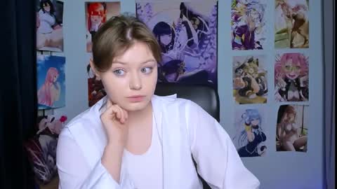 Snapshot of nikol_kitt chatting on 02-17-25, 07:53 Little Niko  Help me reach my goals online show from 02-17-25, 07:53