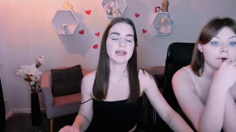 Snapshot of nikol_kitt chatting on 03-12-25, 10:39 Little Niko  Help me reach my goals online show from 03-12-25, 10:39