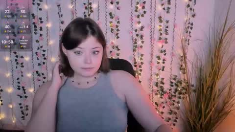 Snapshot of nikol_kitt chatting on 09-11-25, 07:58 Little Niko  Help me reach my goals online show from 09-11-25, 07:58