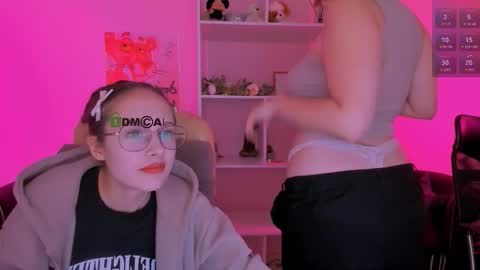 Snapshot of nikol_kitt chatting on 09-13-25, 07:02 Little Niko  Help me reach my goals online show from 09-13-25, 07:02