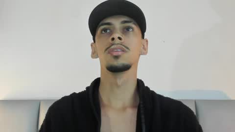 Snapshot of nikolay_dimitrov chatting on 05-10-26, 01:33 online show from 05-10-26, 01:33