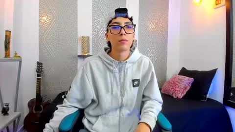    online show from 02-16-25, 10:21