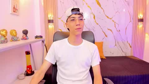    online show from 02-05-26, 04:28