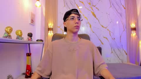    online show from 04-21-26, 04:08