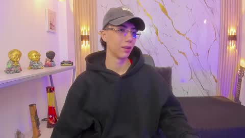    online show from 04-23-26, 04:35