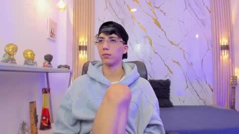    online show from 04-28-26, 04:06