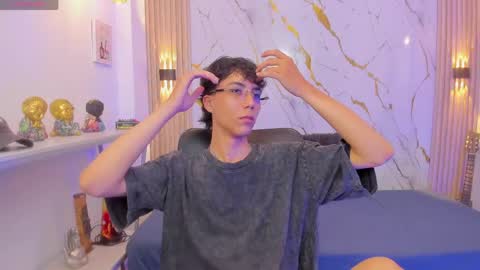 Snapshot of nikolay_gregori chatting on 05-08-26, 04:29 online show from 05-08-26, 04:29