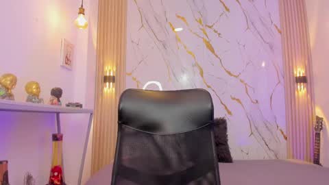Snapshot of nikolay_gregori chatting on 05-18-26, 03:46 online show from 05-18-26, 03:46