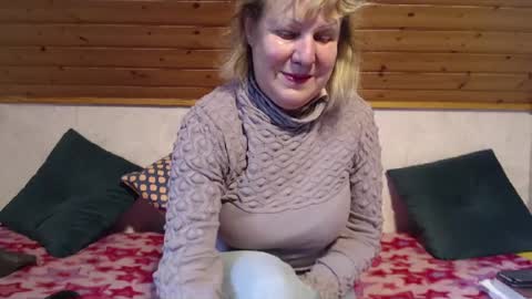 Nikole1 online show from 01-18-25, 11:00