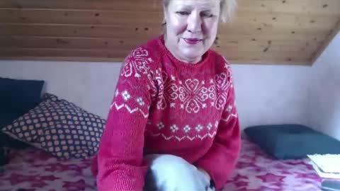 Nikole1 online show from 02-18-25, 10:05