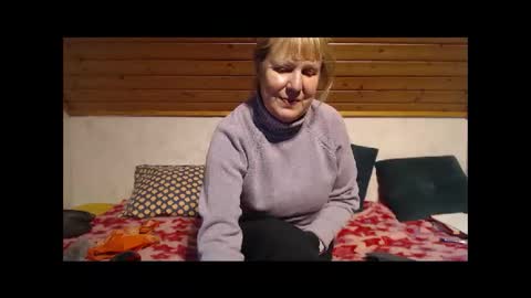 Nikole1 online show from 10-24-25, 02:13