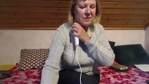 Nikole1 online show from 10-26-25, 10:21