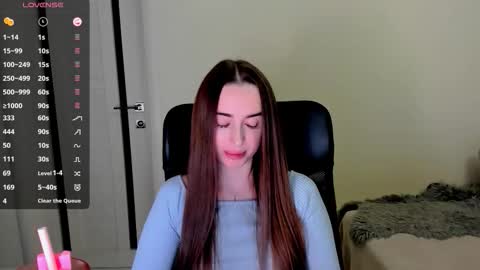      online show from 11-10-25, 04:22