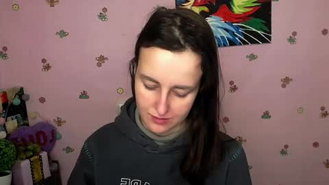 Snapshot of nikolleta_m chatting on 11-25-25, 10:26 Nikolleta online show from 11-25-25, 10:26