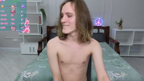 Snapshot of nikompell chatting on 12-26-24, 05:15 niko online show from 12-26-24, 05:15