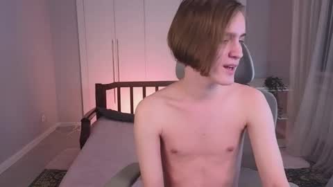 Snapshot of nikompell chatting on 01-23-25, 03:05 niko online show from 01-23-25, 03:05