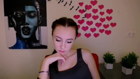 nikonara_ online show from 01-13-25, 06:49