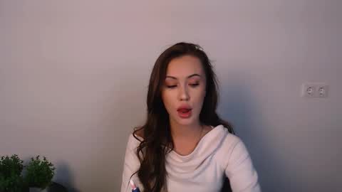 nikonara_ online show from 10-21-25, 11:33