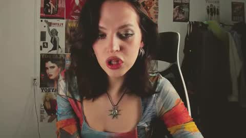 Snapshot of niky_jess chatting on 03-02-26, 11:50 Veronica online show from 03-02-26, 11:50