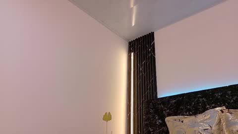  NIKY SMIT  online show from 02-17-25, 11:34