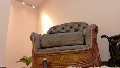  NIKY SMIT  online show from 03-06-25, 06:05