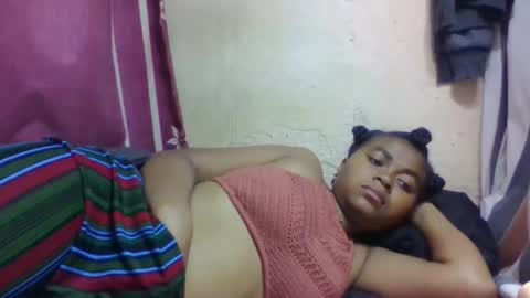 nilah online show from 11-14-25, 07:45