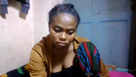 nilah online show from 06-29-26, 12:16