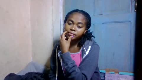 nilah online show from 07-07-26, 08:35