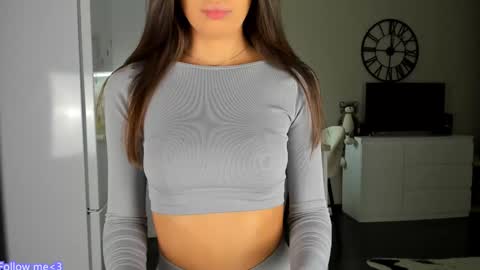 Bella online show from 01-24-25, 08:54