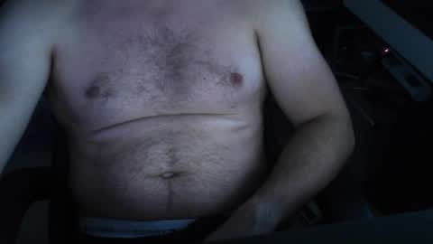 Snapshot of nillis chatting on 10-13-25, 10:15 nillis online show from 10-13-25, 10:15