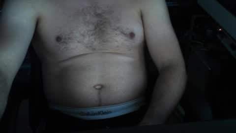 Snapshot of nillis chatting on 11-10-25, 08:57 nillis online show from 11-10-25, 08:57