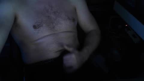 Snapshot of nillis chatting on 11-27-25, 08:16 nillis online show from 11-27-25, 08:16