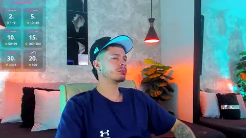 Snapshot of nils_saint chatting on 12-02-25, 01:11 Nils online show from 12-02-25, 01:11