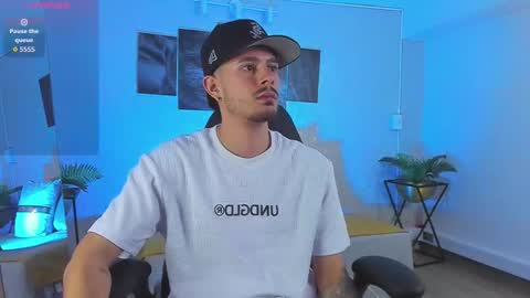 Snapshot of nils_saint chatting on 03-03-26, 03:01 Nils online show from 03-03-26, 03:01