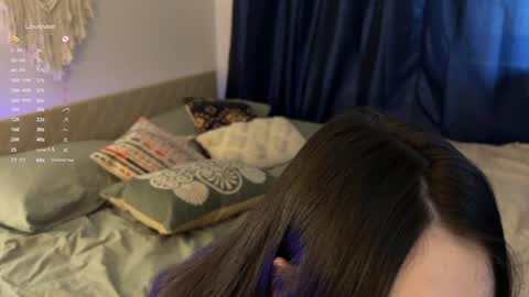 Jennet online show from 12-20-24, 10:27