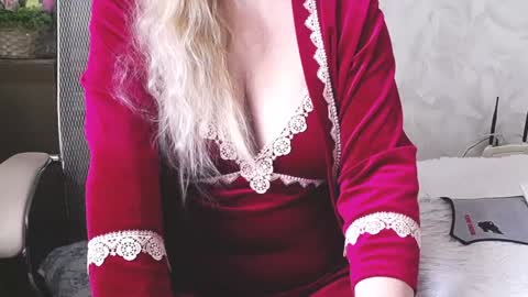 Nimfalove online show from 02-01-25, 08:29