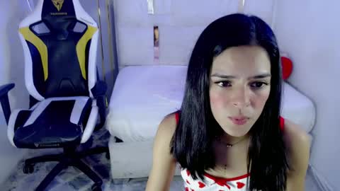 NINA AND COBY online show from 05-03-26, 08:48