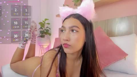 N I N A online show from 11-11-25, 02:33