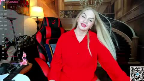 Nina online show from 06-08-26, 11:27