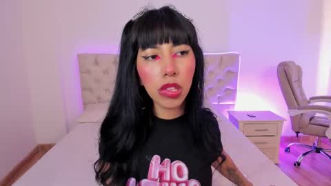 Snapshot of nina_fooxxx chatting on 10-16-25, 01:45 Nina Fox  online show from 10-16-25, 01:45