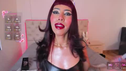 Nina Fox  online show from 03-17-26, 05:38