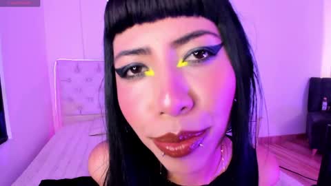 Snapshot of nina_fooxxx1 chatting on 06-03-26, 04:56 Nina Fox online show from 06-03-26, 04:56