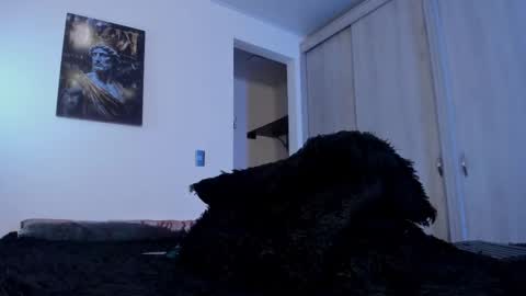 Catalina online show from 02-27-25, 01:16