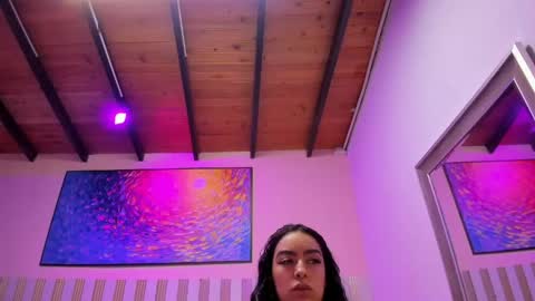 nina_glow_ online show from 04-29-26, 11:25