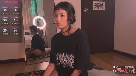 Nina.  online show from 01-05-25, 11:01