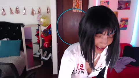 nina online show from 01-21-25, 11:55