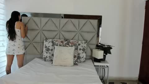  Nina  online show from 09-10-25, 07:58